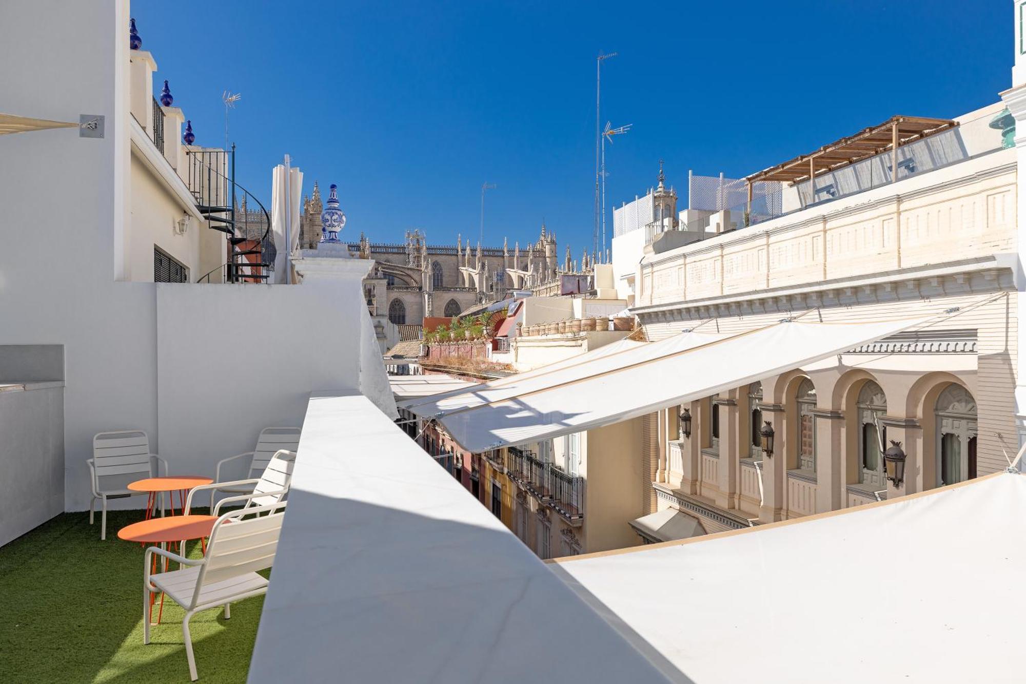 Lukanda. Hernando Colón Sevilla Exterior foto